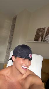 692972990: Chico busca chica en Valencia