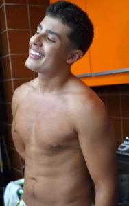 603223674: Chico busca chica en Barcelona