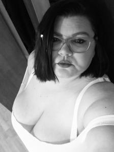 Chica busca chico en Sevilla: 