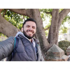 Chico busca chica en Gerona: 