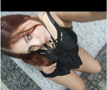 631007276: Chica busca chico en Barcelona