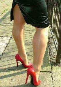 607331601: Chica busca chico en Jaén