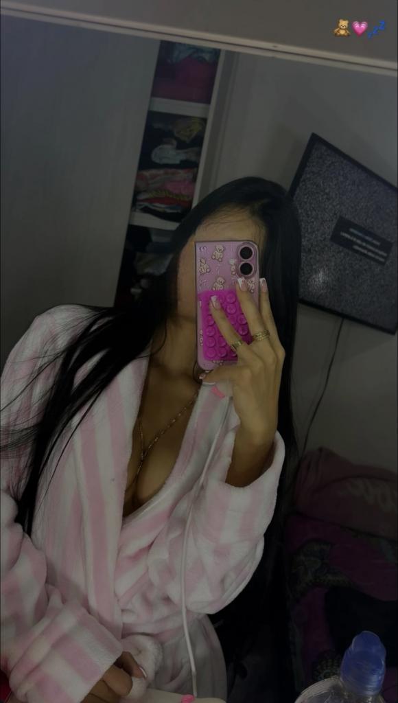 Chica busca chico en Tenerife: 