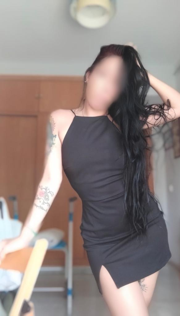 687143525: Chica busca chico en Sevilla