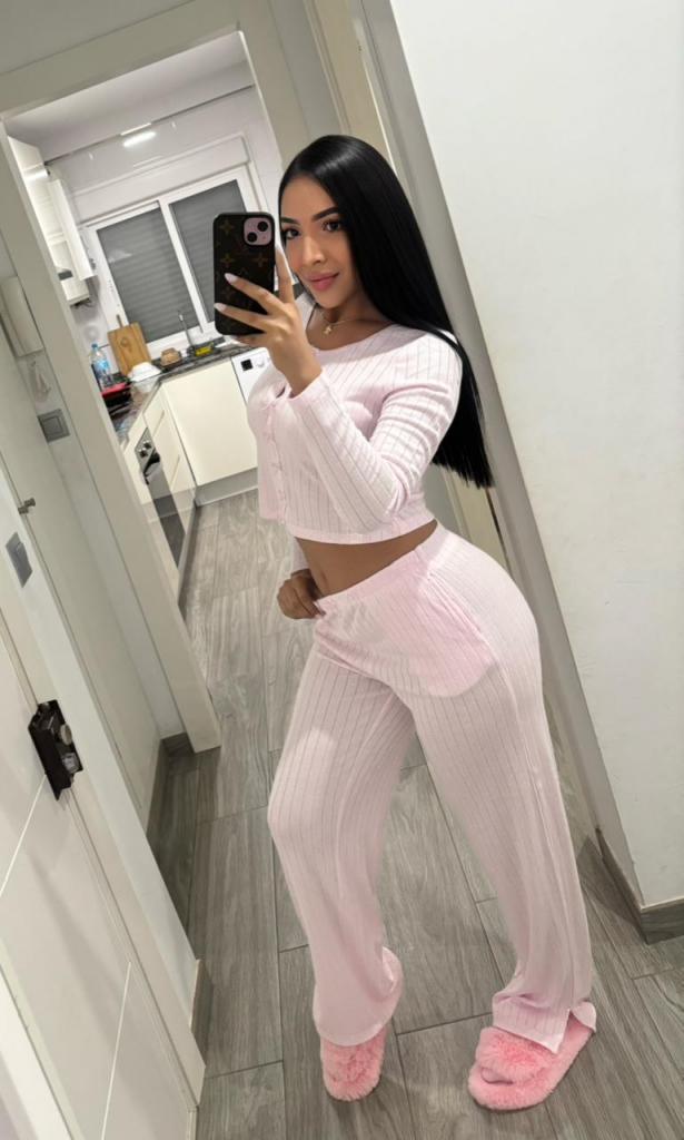 661001820: Chica busca chico en Alicante