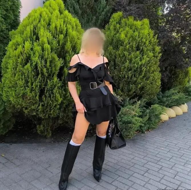 641306433: Chica busca chico en Burgos