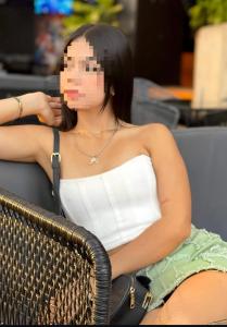 613889552: Chica busca chico en Málaga