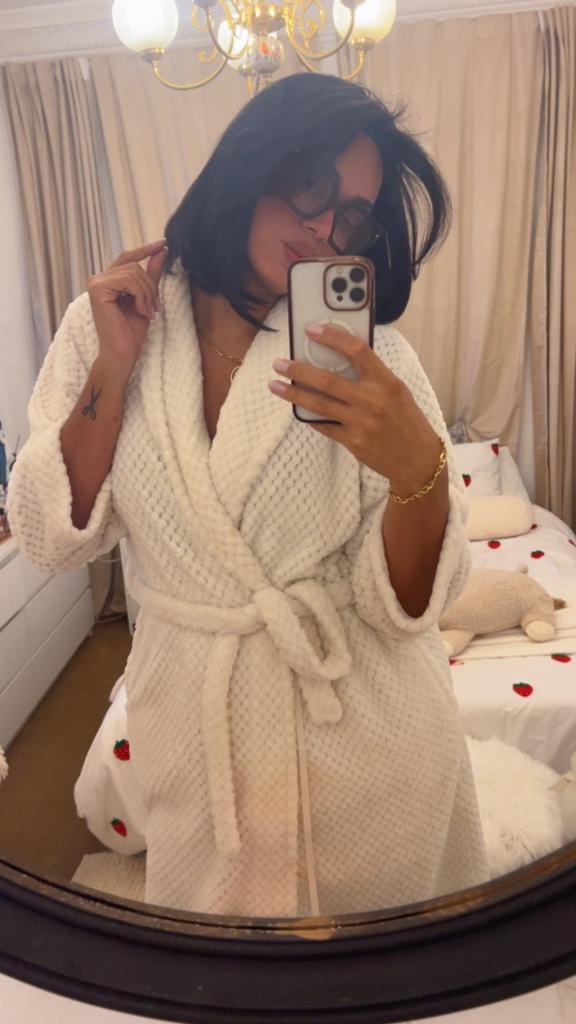 678554359: Travesti en León