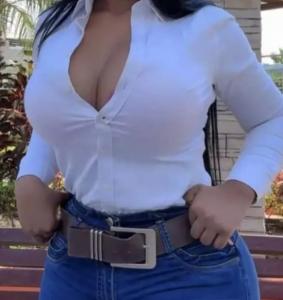 643798539: Chica busca chico en La Coruña