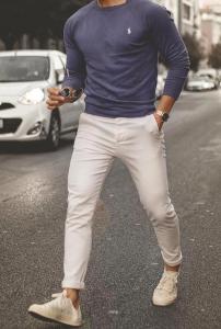 683238474: Chica busca chico en Sevilla