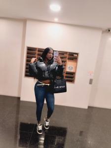 687304703: Travesti en León