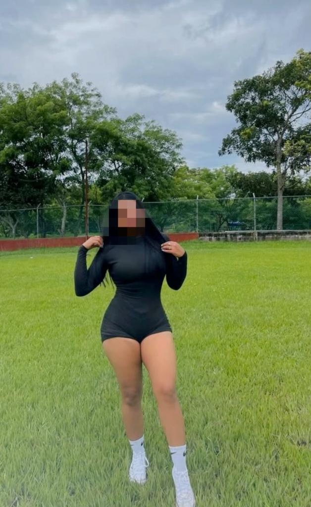 Chica busca chico en Murcia: 