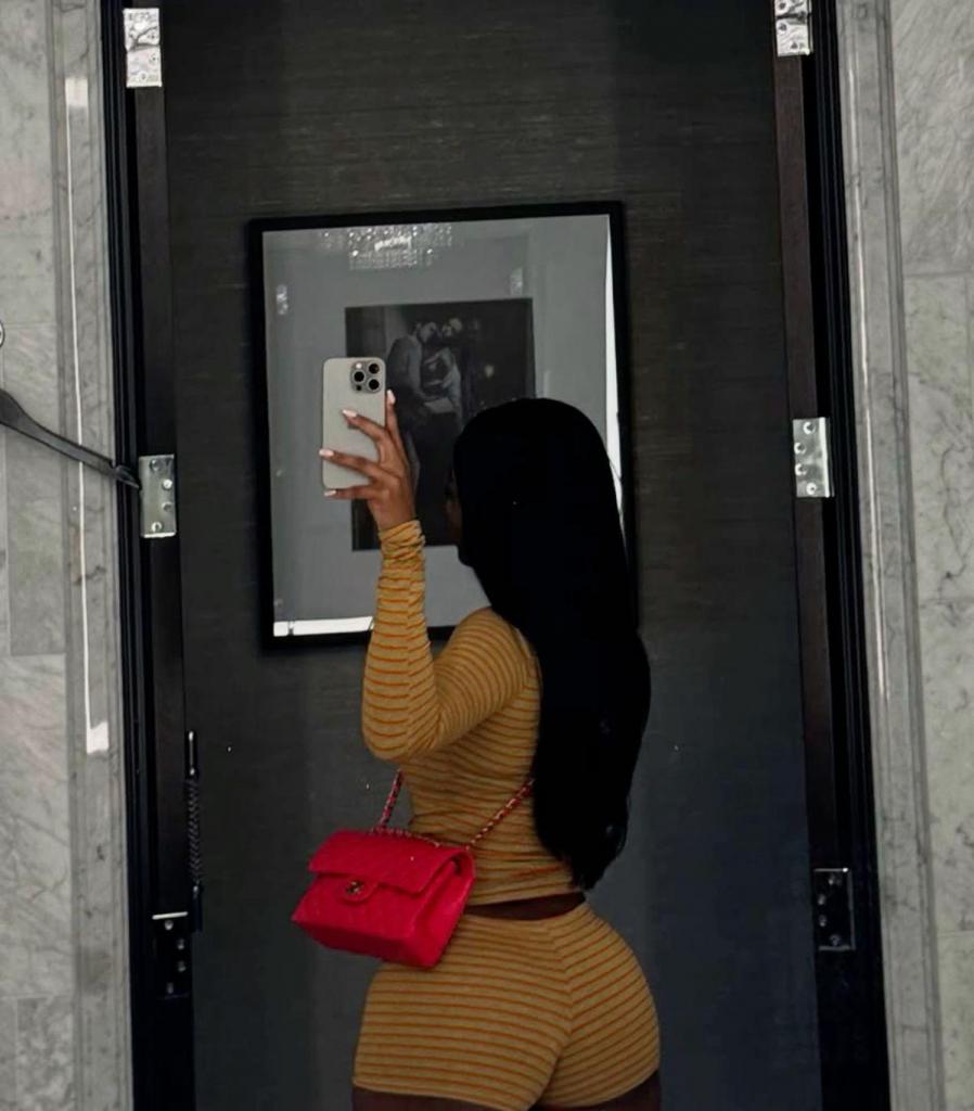 Chica busca chico en Mallorca: 