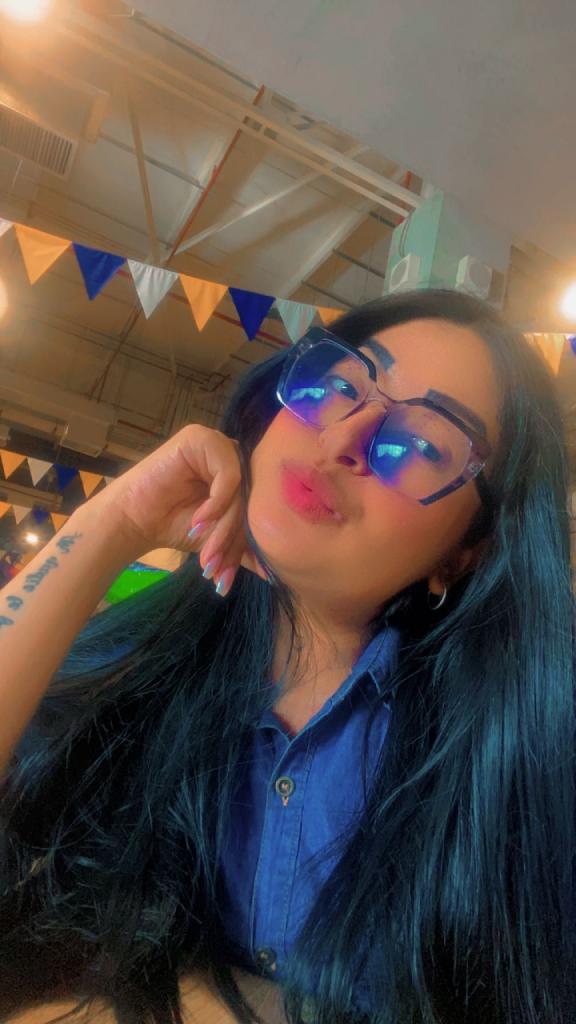 641745142: Chica busca chico en Navarra