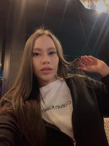 647293252: Chica busca chico en Málaga