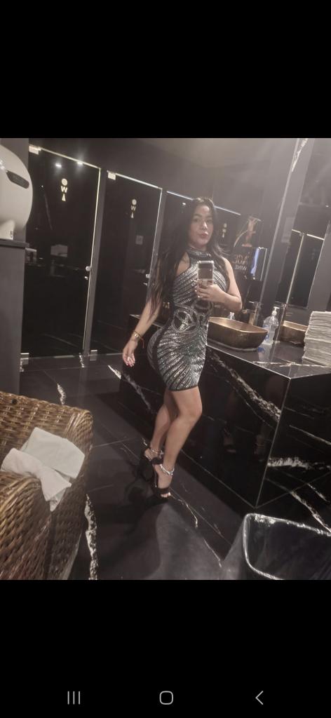 Chica busca chico en Tenerife: 