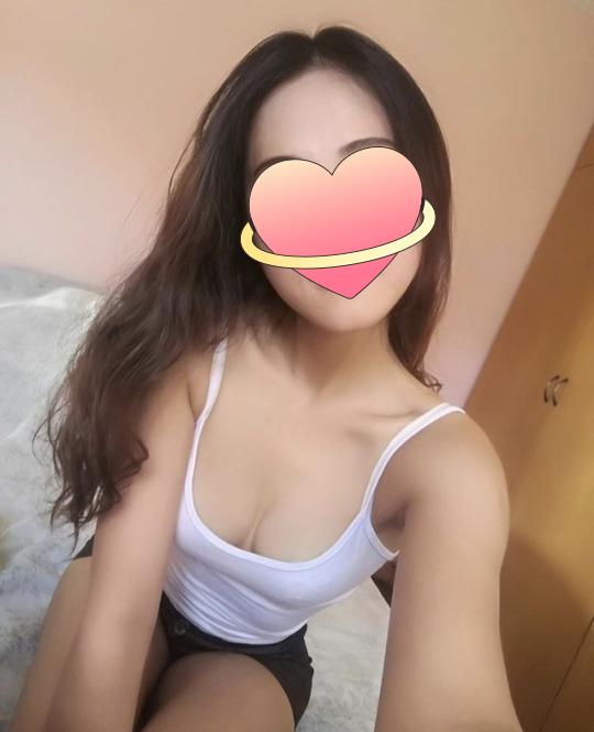 697963361: Chica busca chico en Valencia