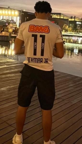 Chico busca chica en Valencia: 