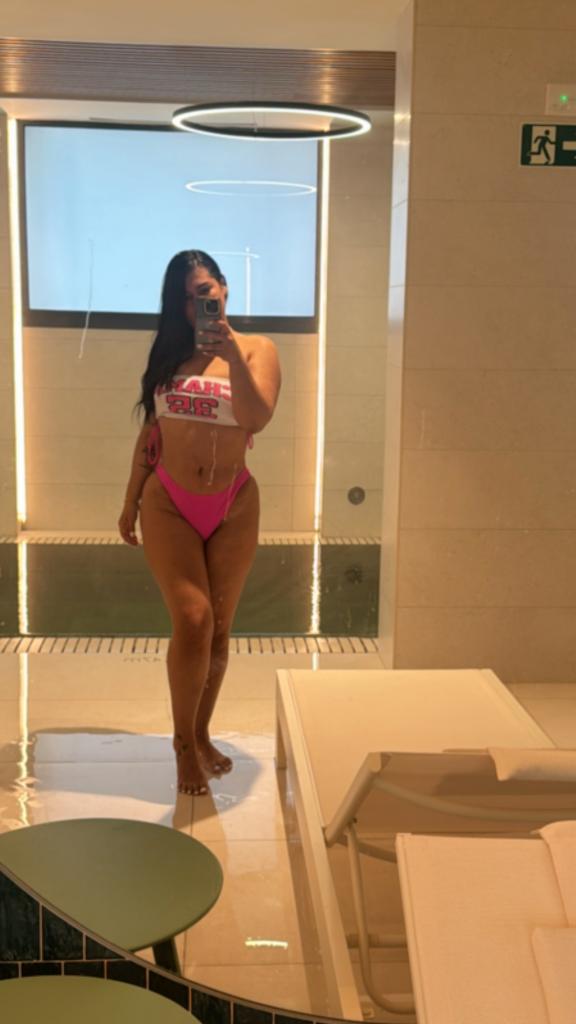 631968871: Chica busca chico en Navarra