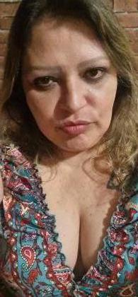 607046007: Chica busca chico en La Coruña