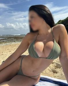 604449848: Chica busca chico en Málaga