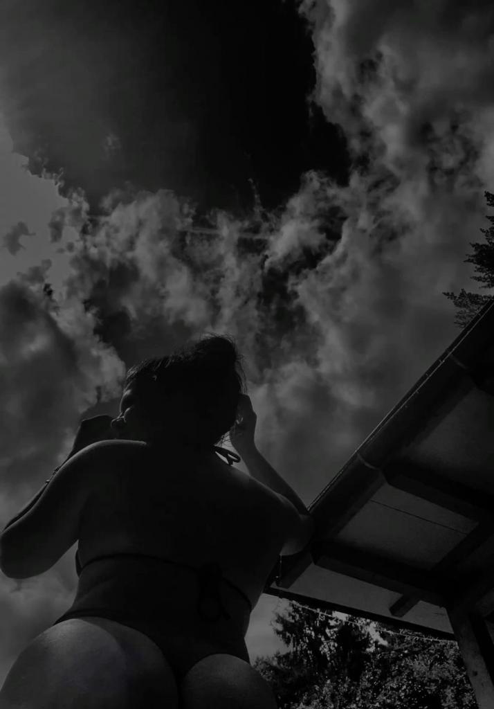 610855305: Chica busca chico en Valencia