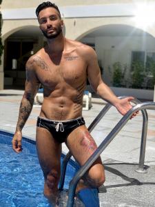 Chico busca chica en Barcelona: 