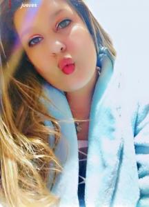 672127971: Chica busca chico en Granada