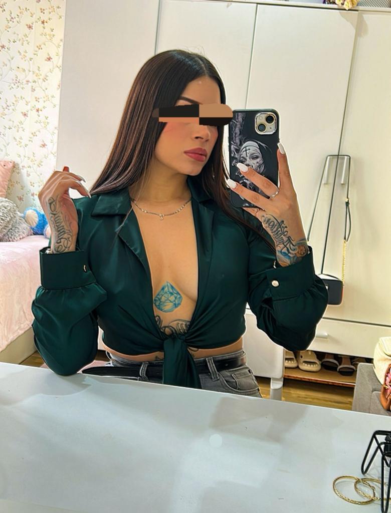 Chica busca chico en Barcelona: 