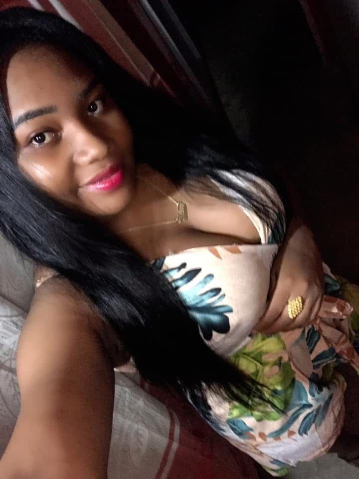 Chica busca chico en Granada: 