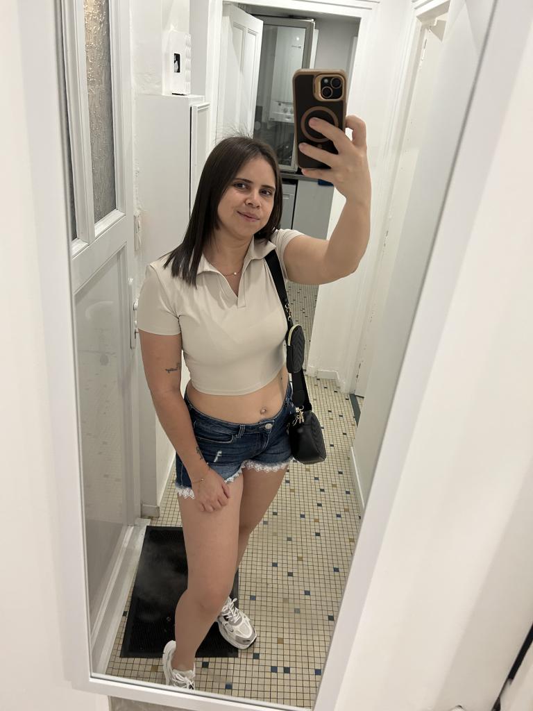 Chica busca chico en Ibiza: 