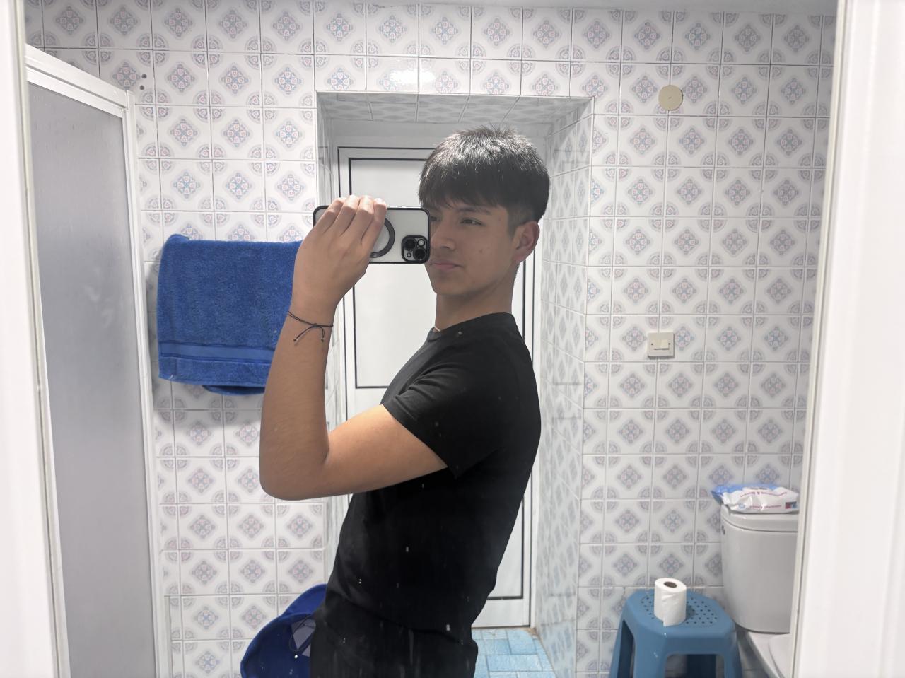 Chico busca chica en Málaga: 