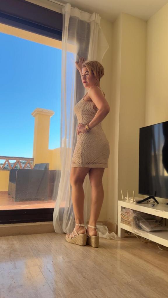 Chica busca chico en Cádiz: 