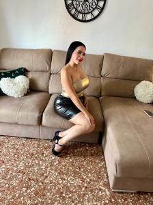 624694350: Chica busca chico en Murcia