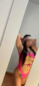 617869478: Chica busca chico en Navarra