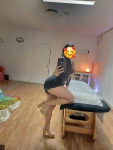 672571173: Chica busca chico en Sevilla