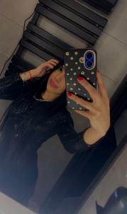 685244717: Chica busca chico en Málaga