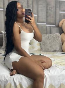 614736930: Chica busca chico en Guadalajara