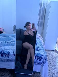 614968044: Chica busca chico en Murcia