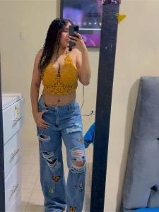 604272540: Chica busca chico en Barcelona