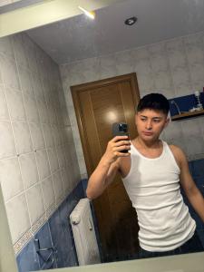 614527123: Chico busca chica en Alicante