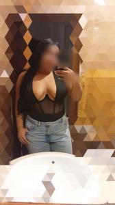 613407735: Chica busca chico en Madrid
