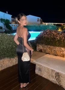 618372419: Chica busca chico en Madrid