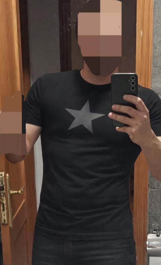 Chico busca chica en Las Palmas: 