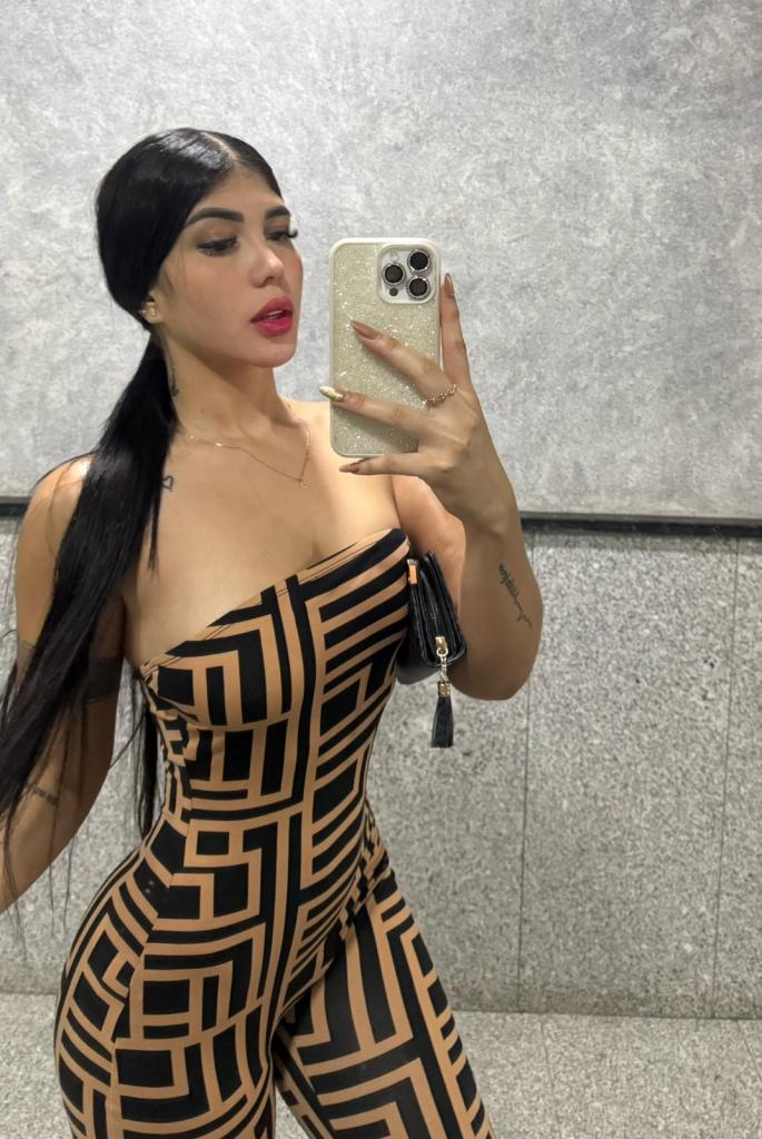 614507538: Chica busca chico en Málaga