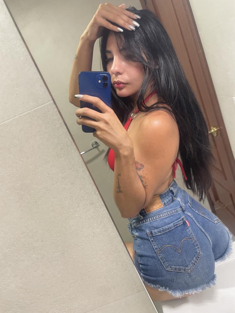 602403939: Chica busca chico en Málaga