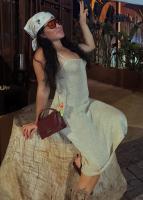 688394537: Chica busca chico en Madrid