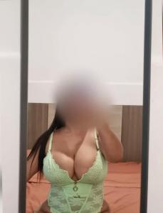 671774351: Chica busca chico en Madrid