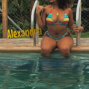 Chica busca chico en Alicante: 