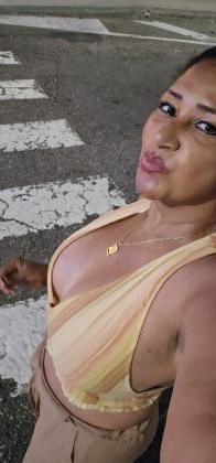 602578510: Chica busca chico en Pontevedra